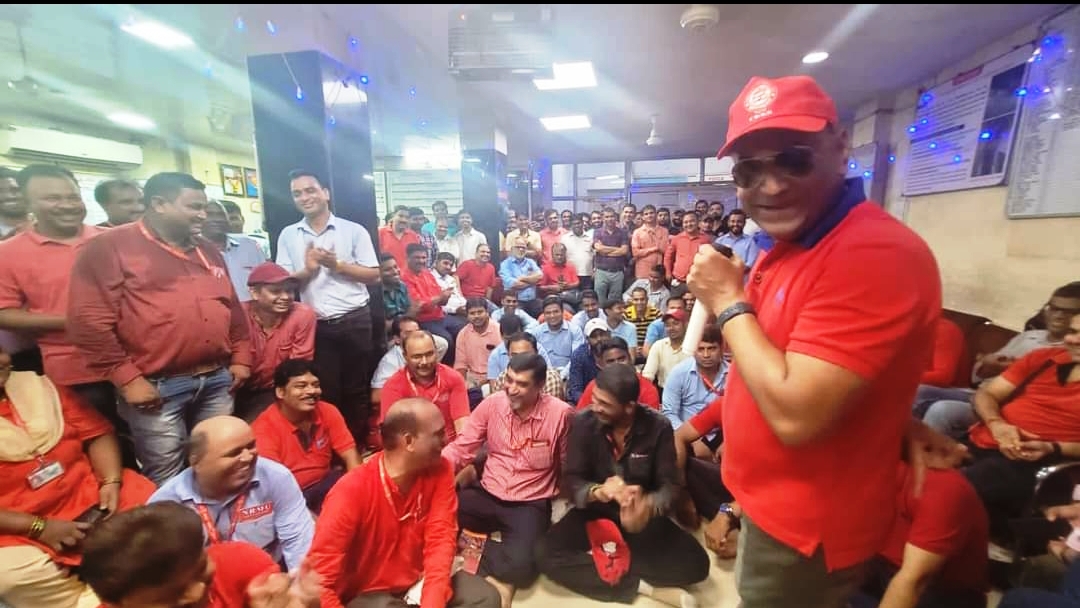 MUMBAI DIVISION RUNNING STAFF MEETING HELD ON 03.09.2022 AT KALYAN LOBBY IN THE AUGUST PRESENCE OF GS COM. VENU P. NAIR