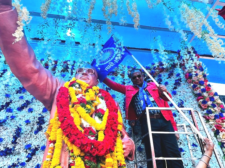 नेशनल रेलवे मजदुर यूनियन द्वारा परम पूज्य भारतरत्न डॉक्टर बाबासाहेब आंबेडकर जी की १३३ वी जयंती समारोह भुसावल मंडल में महामंत्री कॉम वेणु पी नायर जी के उपस्थिति में संपन्न हुआ।