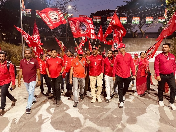 29/11/2024 को महामंत्री वेणु पी नायर जी द्वारा कल्याण के DRH मीटिंग हॉल में यूनियन के मान्यताप्राप्त चुनाव का प्रचार किया गया और विशाल रैली का आयोजन किया गया |