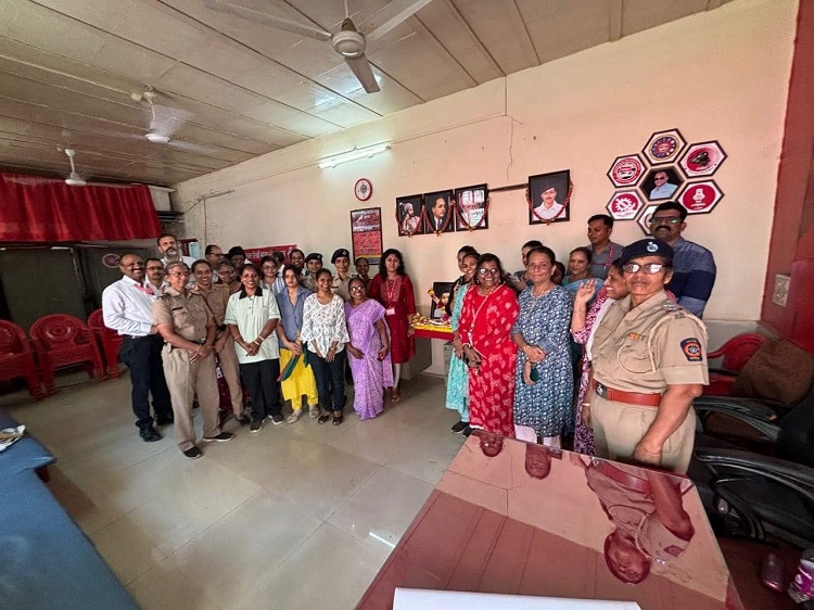 UNDER GUIDANCE OF GS/NRMU (CR/KR) COM. VENU P. NAIR, SMT. SAVITRIBAI PHULE JAYANTI HAS BEEN OBSERVED IN ALL DIVISION AND BRANCH LEVEL ON 03.01.25