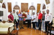 ON 03.10.2025 A HIGH LEVEL DELEGATION OF NRMU(CR/KR) LED BY GS COM. VENU P NAIR PAID A FORMAL COURTESY VISIT TO THE NEWLY APPOINTED HON'BLE GM C.RLY. SHRI VIJAY KUMAR ON HIS ASSUMPTION OF CHARGE.