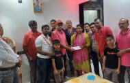 FINACIAL ASSISTANCE OF RS. 1,00,000 (ONE LAKH)PROVIDED BY THE HANDS OF GS/NRMU(CR/KR) COM. VENU P NAIR  TO THE FAMILY OF DECEASED LATE SHIR ASHOK KUMAR WHO DIED ON DUTY