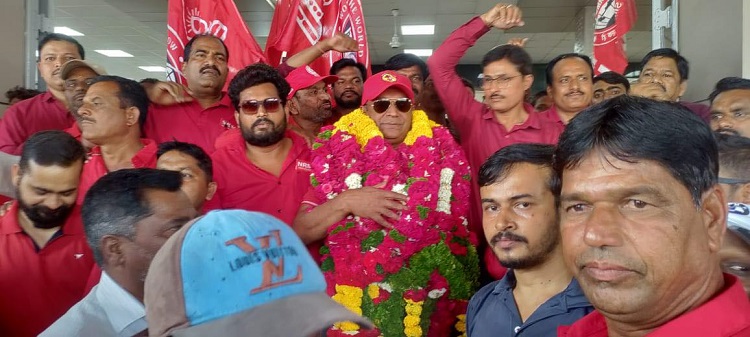 GS/NRMU(CR/KR) COM. VENU P. NAIR ON THE WAY TO SOLAPUR ON 02.03.2026