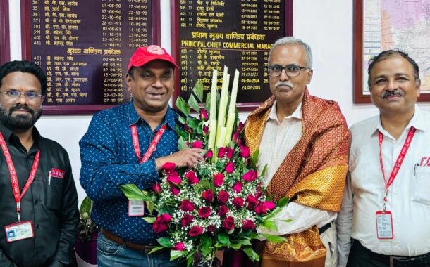 GS NRMU(CR/KR) COM. VENU P NAIR AND NRMU OB'S HAD A COURTESY VISIT TO PCCM OF CENTRAL RAILWAY IN HIS CHAMBER ON 27/03/2026