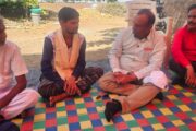 अपने साथियों के सुख दुःख में साथ देने की महामंत्री कॉम वेणु पी नायर जी के प्रकृति के चलते उन्होंने २७.०५.२०२६ को  मनमाड और नासिक रोड  जाकर  संगठन के कार्यकर्ताओं एवं उनके परिवारजनों से आत्मीय भेंट का सिलसिला जारी रखते हुए विभिन्न स्थानों पर सद्भावनापूर्ण मुलाकातें कीं।
