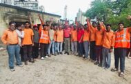 आज 18/07/2026 की सुबह 18/07/2026 8.30 am एनआरएमयू के महामंत्री कामरेड वेणु पी. नायर जी ने बड़ीबंदर स्थित केबिन में ट्रैकमैन साथियों से आत्मीय मुलाकात कर उनकी समस्याओं को गंभीरता से सुना।