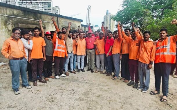 आज 18/07/2026 की सुबह 18/07/2026 8.30 am एनआरएमयू के महामंत्री कामरेड वेणु पी. नायर जी ने बड़ीबंदर स्थित केबिन में ट्रैकमैन साथियों से आत्मीय मुलाकात कर उनकी समस्याओं को गंभीरता से सुना।