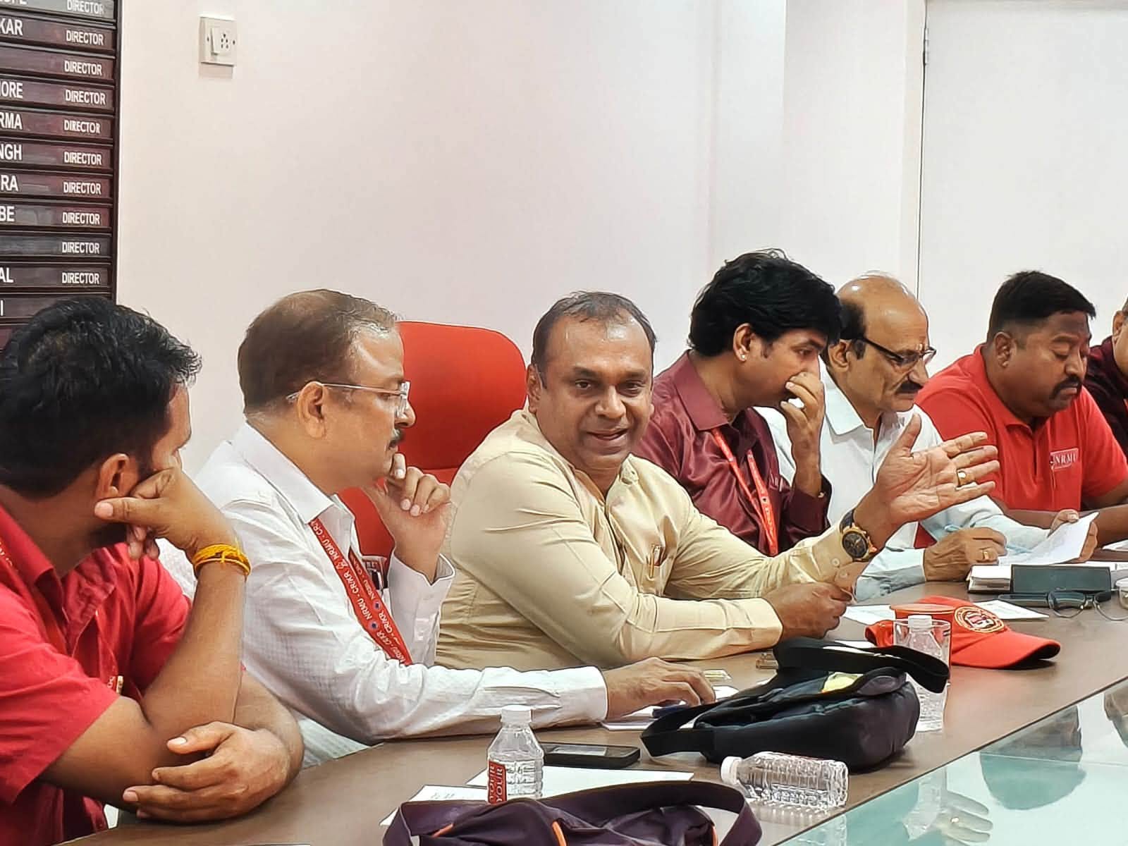 ON 25.07.2026 THE CENTRAL RAILWAY EMPLOYEES CO-OPERATIVE CREDIT SOCIETY'S BOARD MEETING WAS HELD IN THE AUGUST PRESENCE OF GS COM. VENU P. NAIR JI