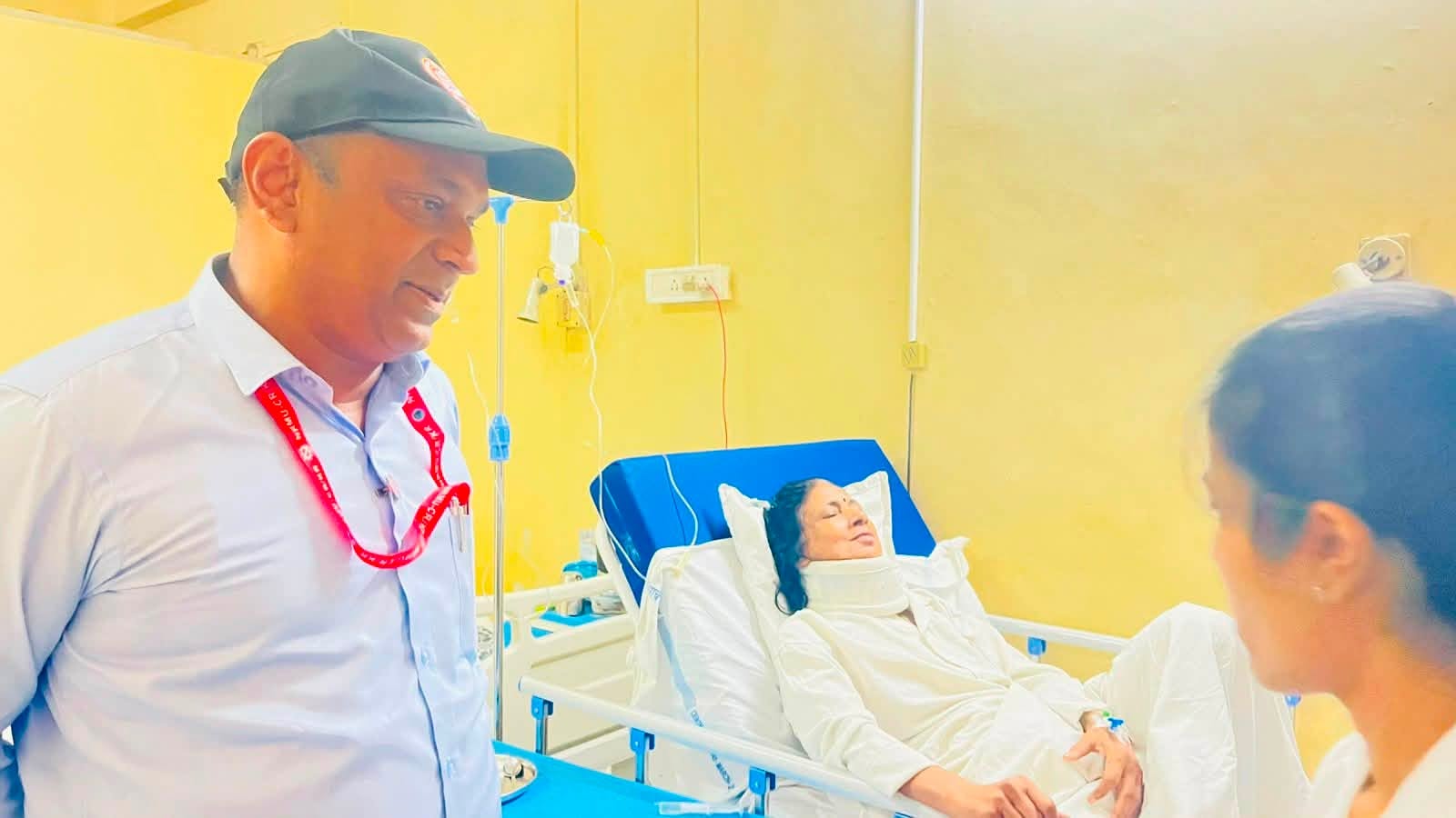 AS USUAL, OUR RESPECTED GS NRMU COM. VENU P. NAIR VISITED BYCULLA RAILWAY HOSPITAL ON 21.08.2026 AND PERSONALLY MET THE PATIENTS.ENQUIRED ABOUT THEIR HEALTH AND WELL-BEING, LISTENED TO THEIR CONCERNS, AND EXTENDED A HELPING HAND BY ASSURING THEM OF ALL POSSIBLE SUPPORT AND ASSISTANCE