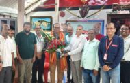 On 13th August 2026, the residents of Building No. 129, Matunga Wendon Avenue Colony, met Com. Venu P. Nair and expressed their heartfelt gratitude by presenting him with a bouquet and shawl.