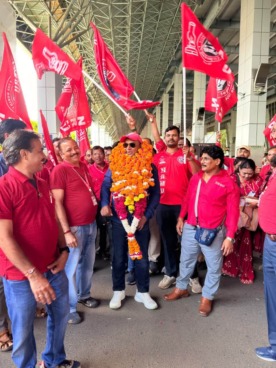 ON 27.09.2026 A GRAND AND HEARTWARMING WELCOME TO OUR BELOVED GS, COM. VENU P. NAIR, AT NAGPUR
