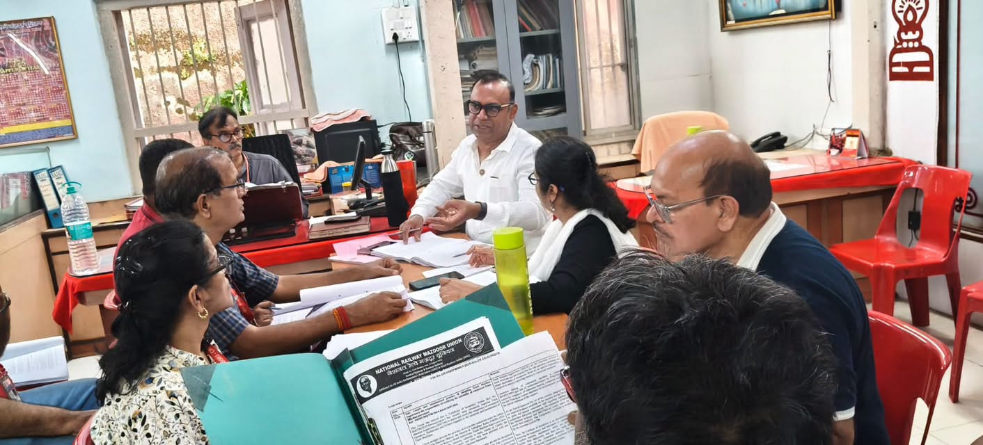 A PREPARATORY MEETING FOR THE FORTHCOMING HEADQUARTERS PNM (PERMANENT NEGOTIATING MACHINERY) WAS HELD ON 05.10.2026 AT THE MATUNGA HQ OFFICE.